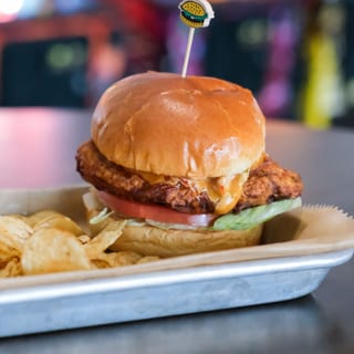 Hot Peck Chicken Sando